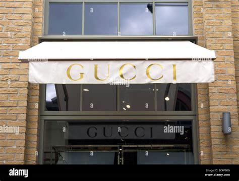 gucci 1953 founded 1921|when was gucci created.